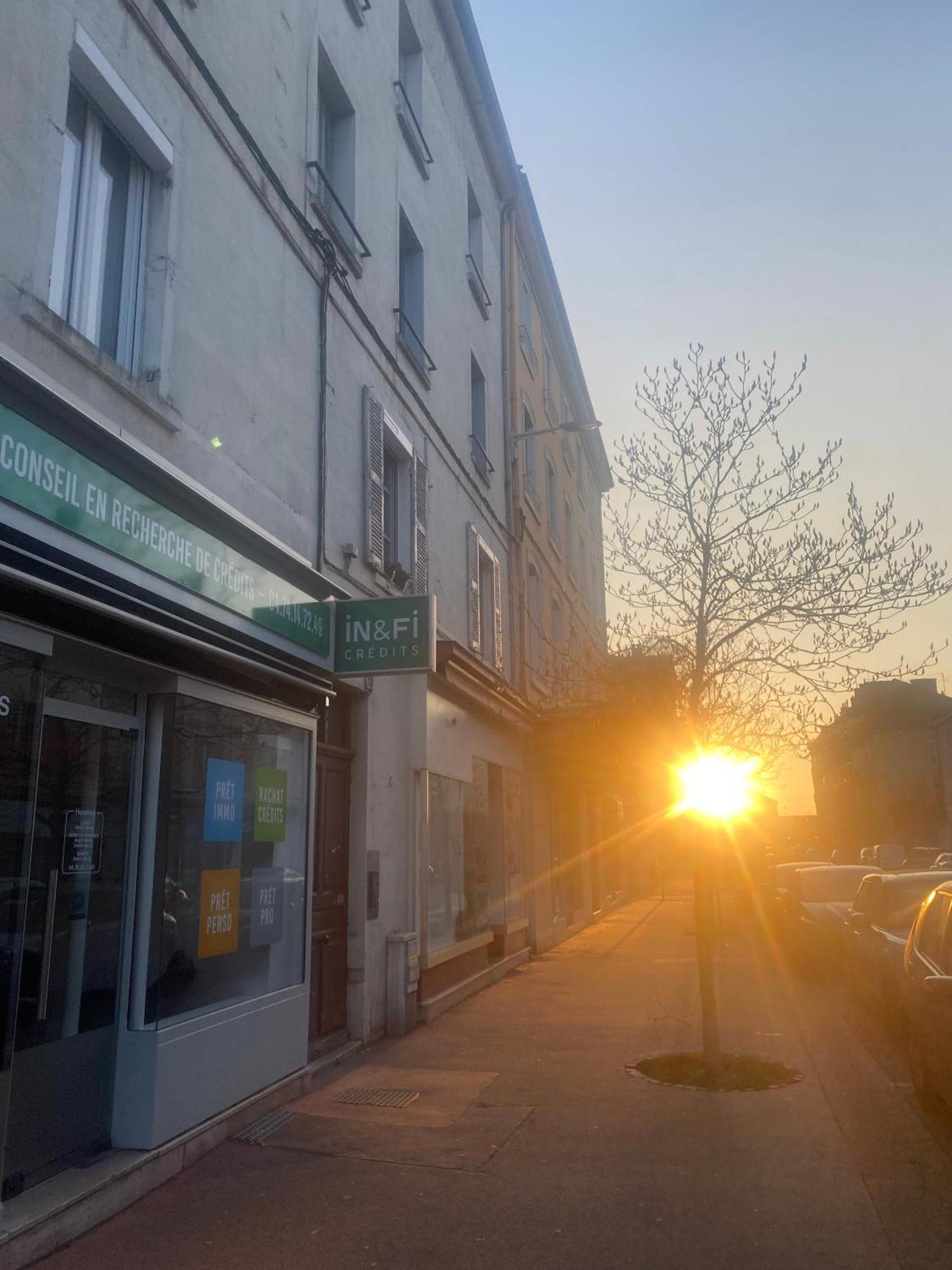 Appart Lumineux 150 M De La Gare Bourg-en-Bresse Esterno foto